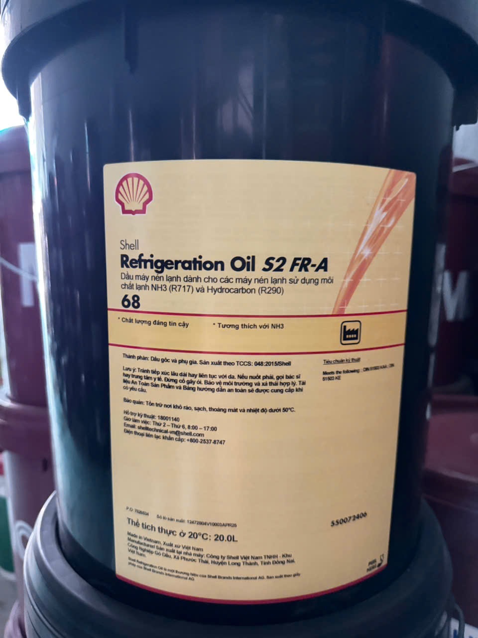 Dầu máy nén lạnh Shell Refrigeration Oil S2 FRA 68 Xô 20L